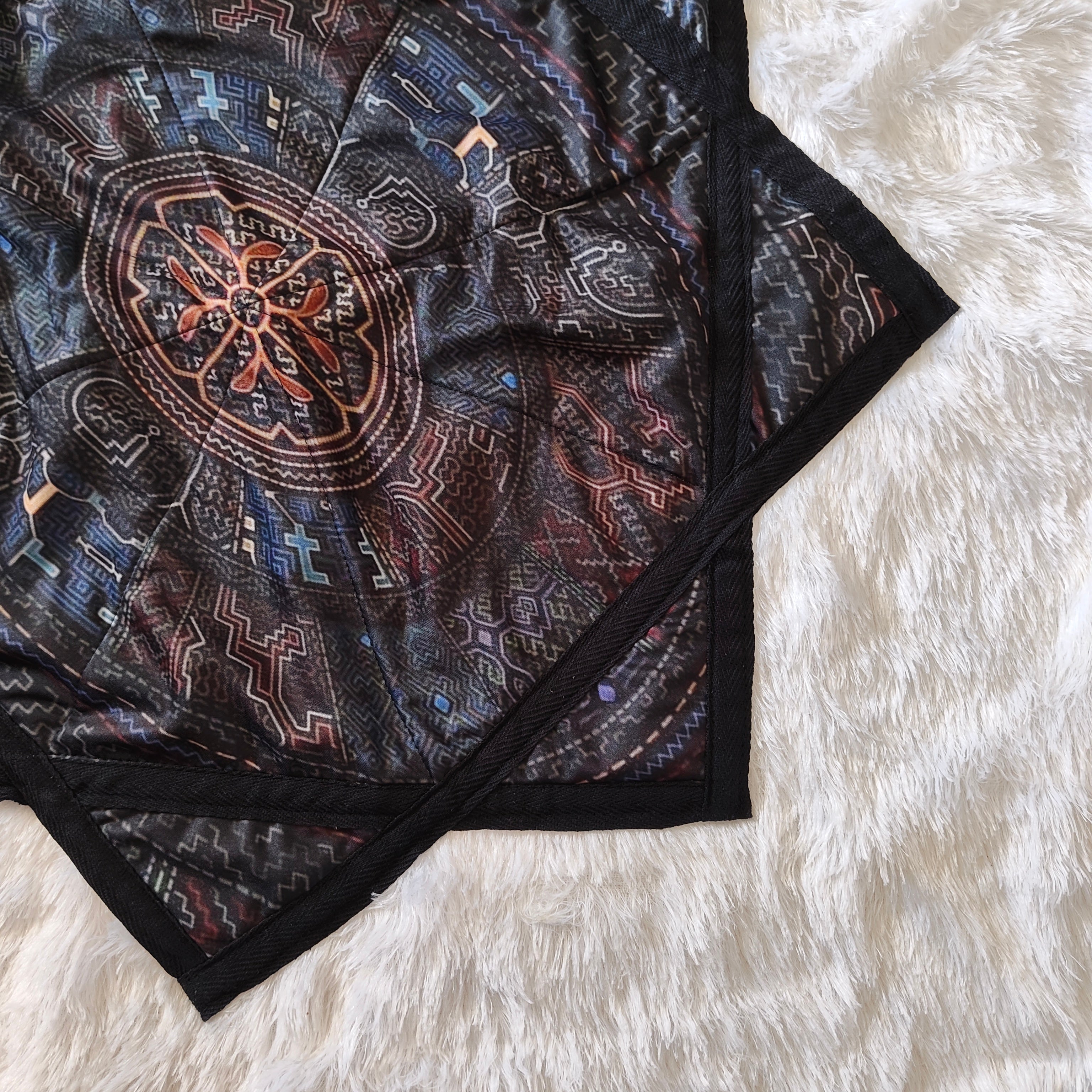 Black Electro Dapostar l Neon Spinning Cloth