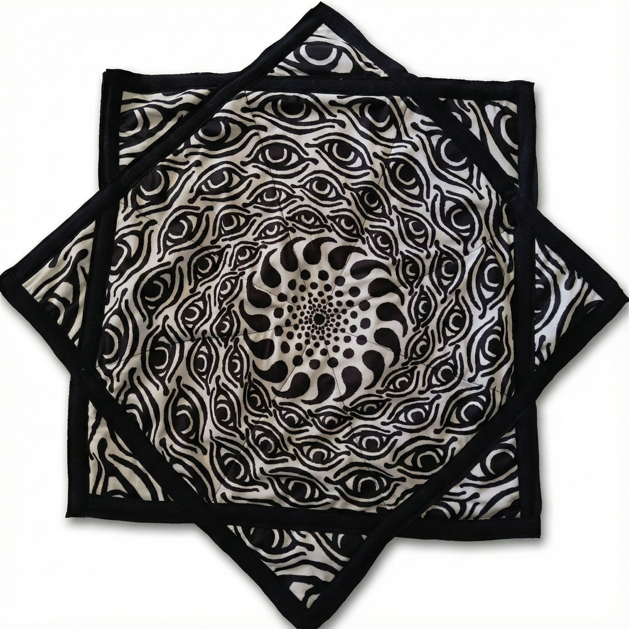 Black Eyes Dapostar l Neon Spinning Cloth